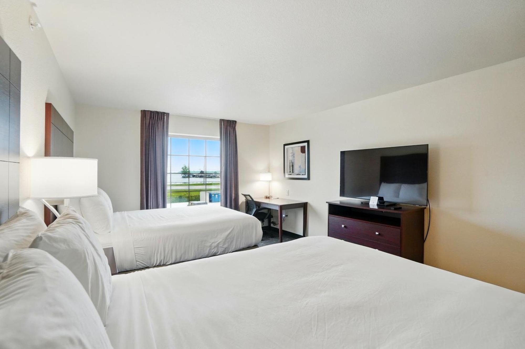 Cobblestone Hotel & Suites - Russells Point At Indian Lake 外观 照片