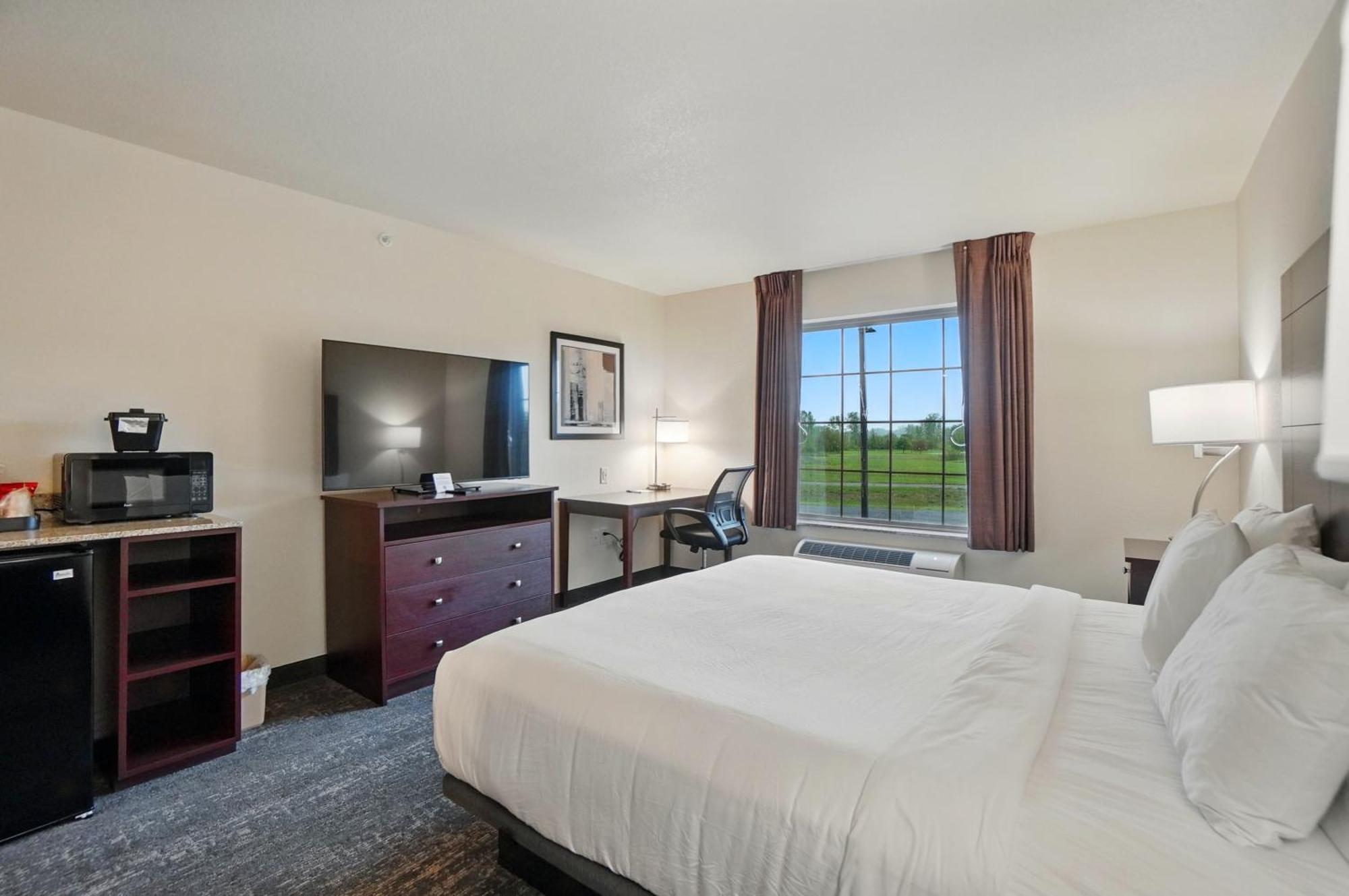 Cobblestone Hotel & Suites - Russells Point At Indian Lake 外观 照片