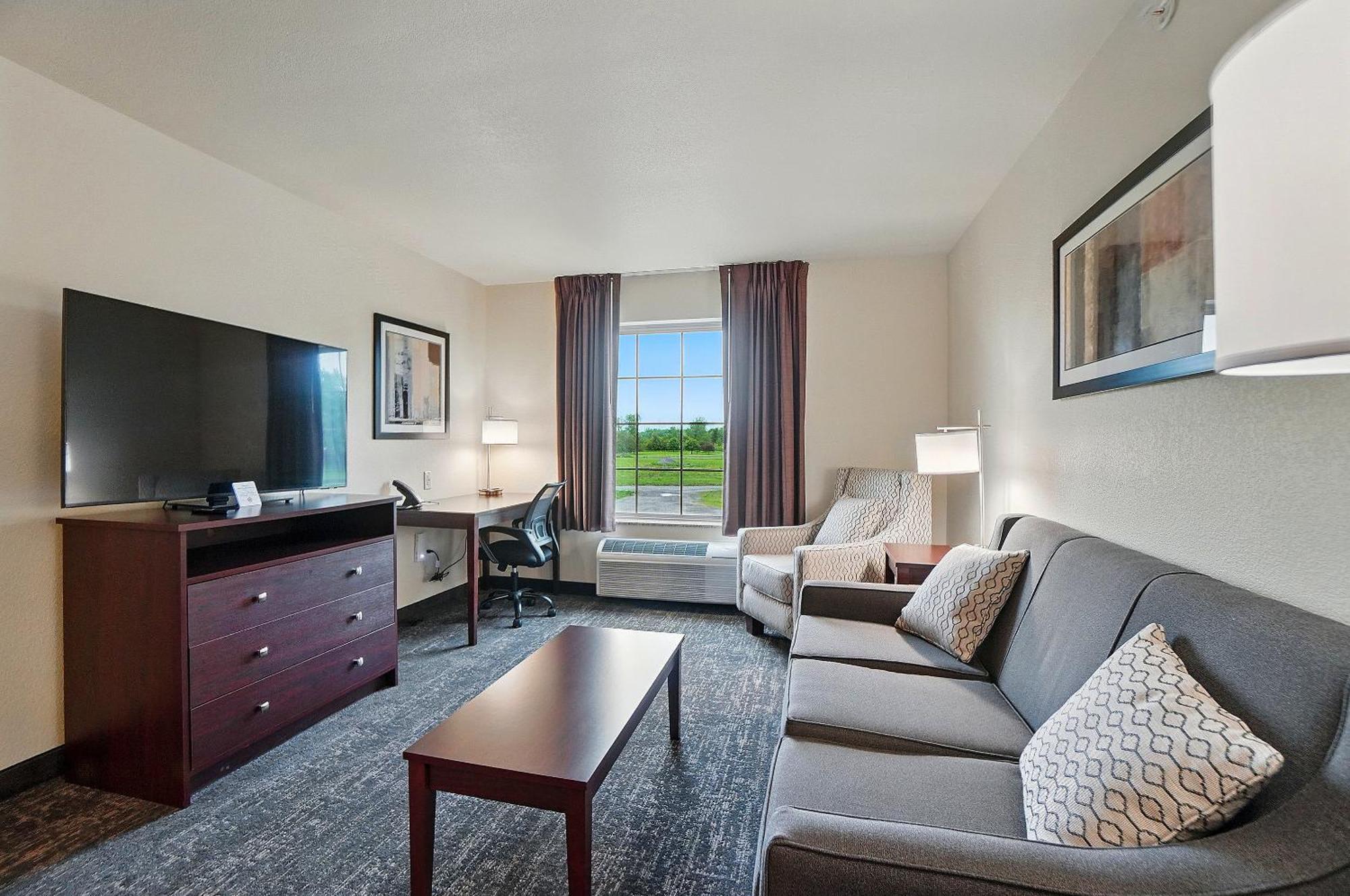Cobblestone Hotel & Suites - Russells Point At Indian Lake 外观 照片