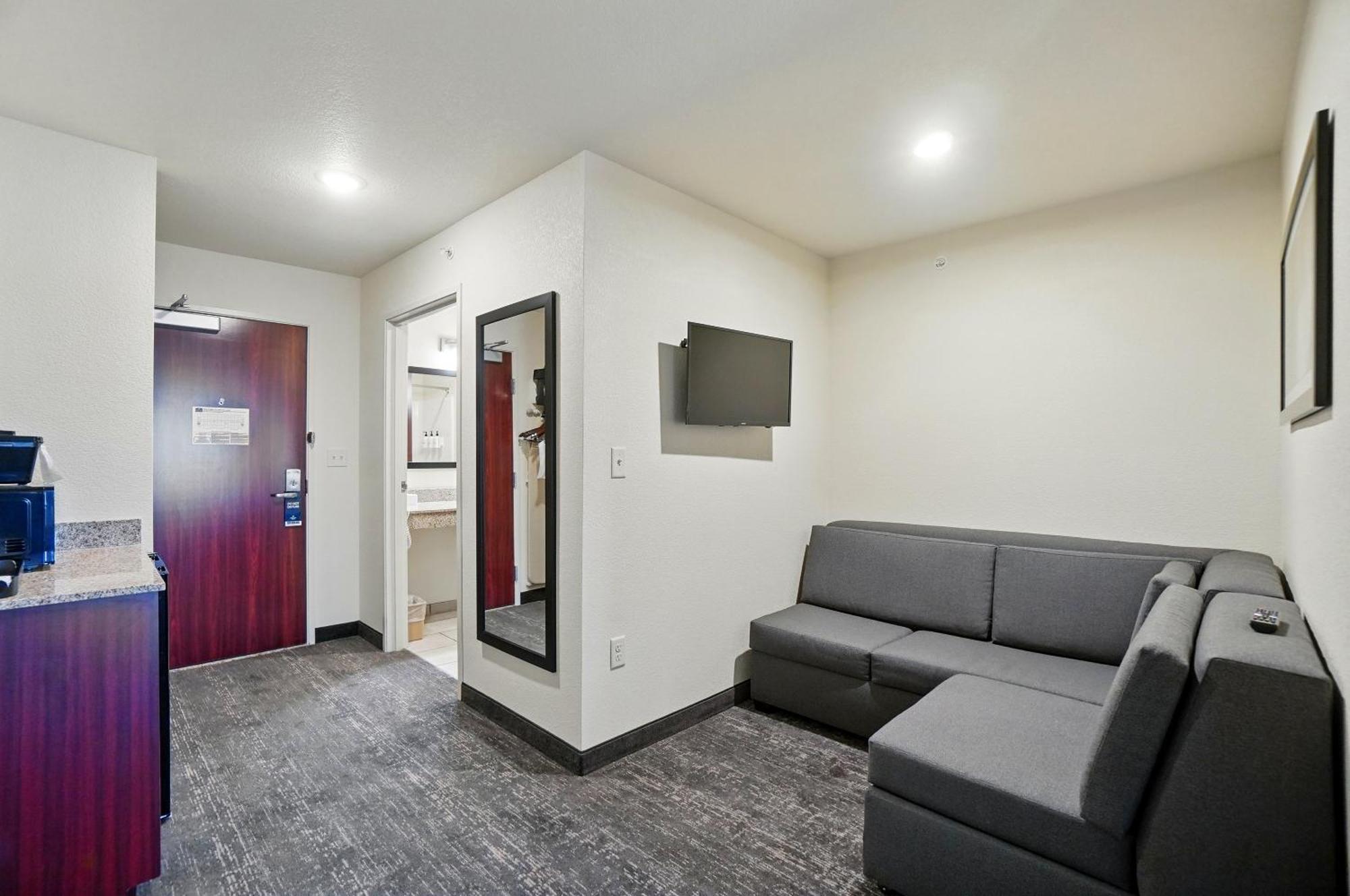 Cobblestone Hotel & Suites - Russells Point At Indian Lake 外观 照片