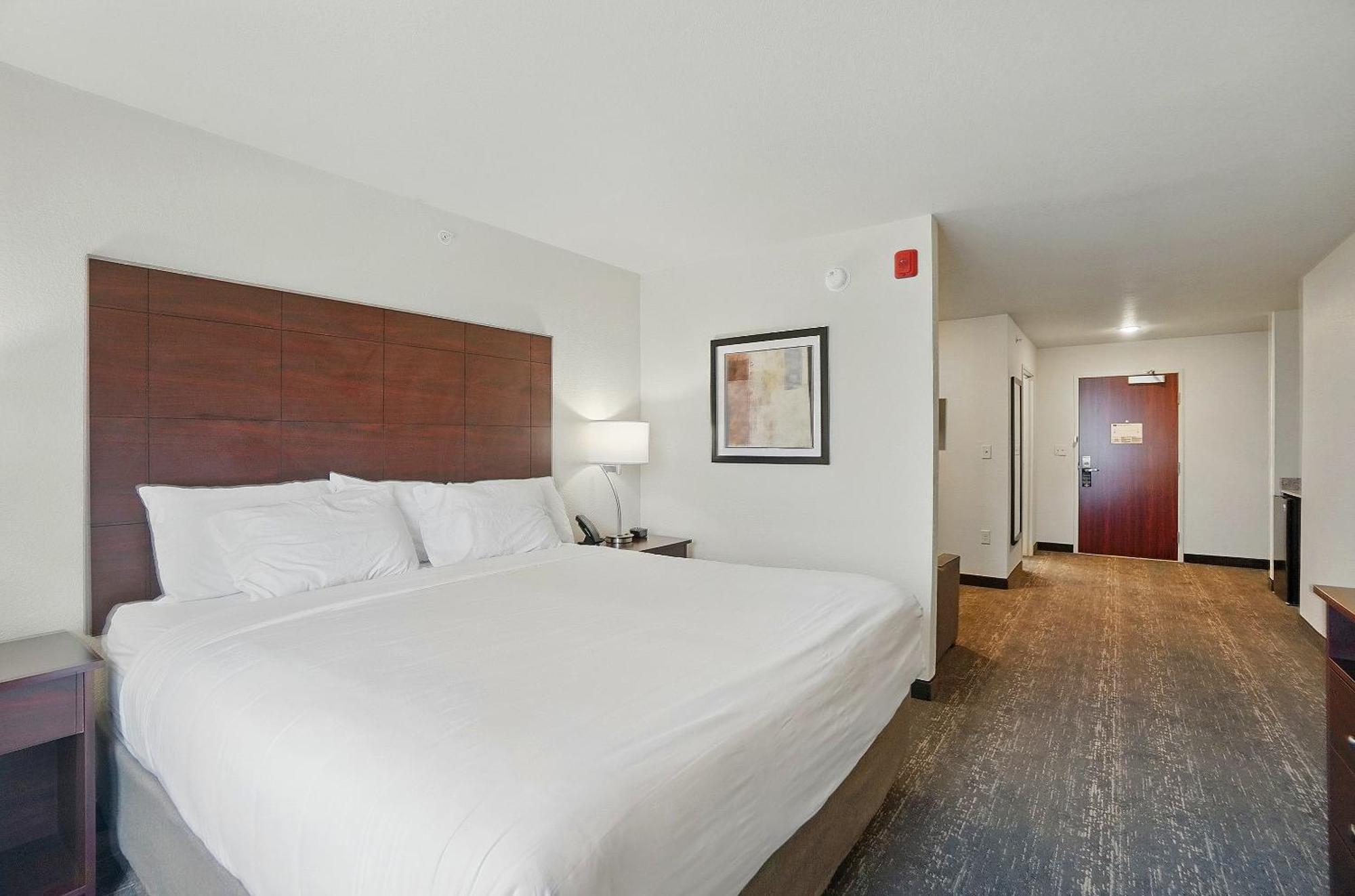 Cobblestone Hotel & Suites - Russells Point At Indian Lake 外观 照片