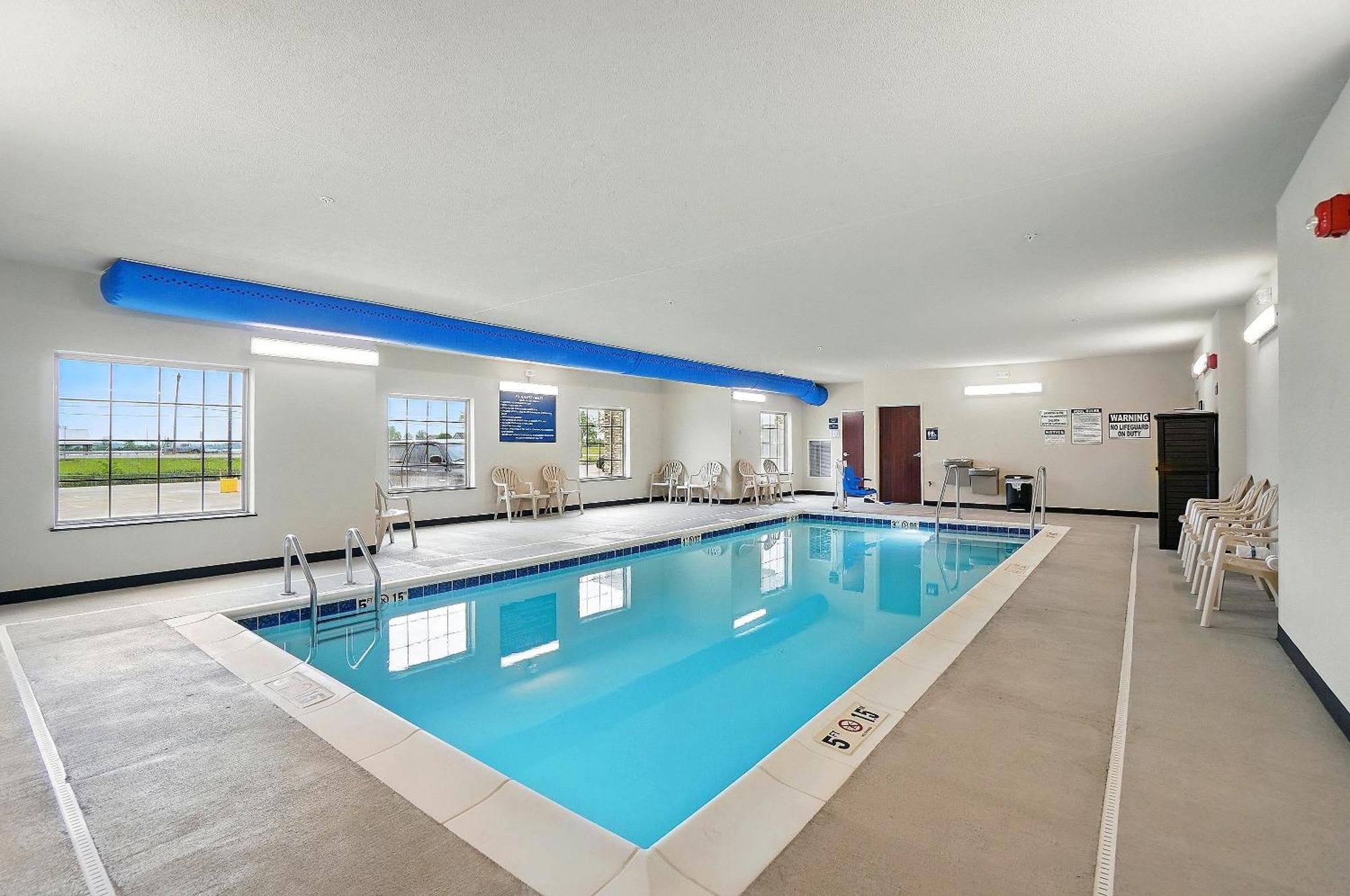 Cobblestone Hotel & Suites - Russells Point At Indian Lake 外观 照片